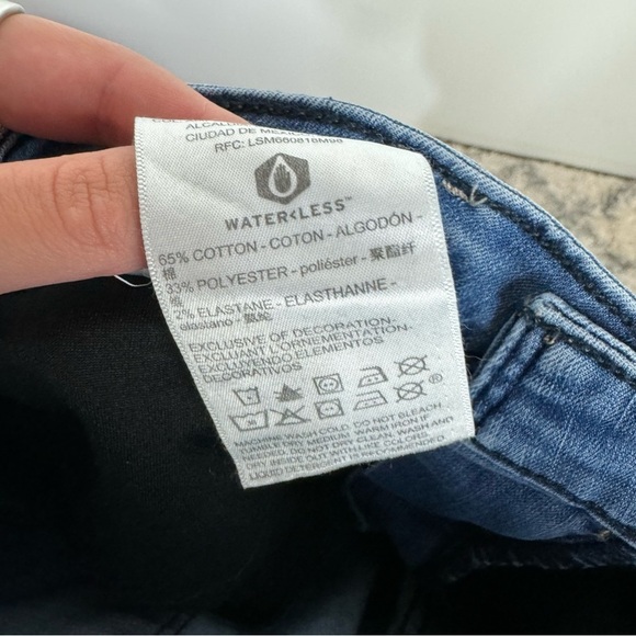 Levi's Mid Rise Boot Cut Medium Wash denim jeans fray raw hem - Picture 5 of 5